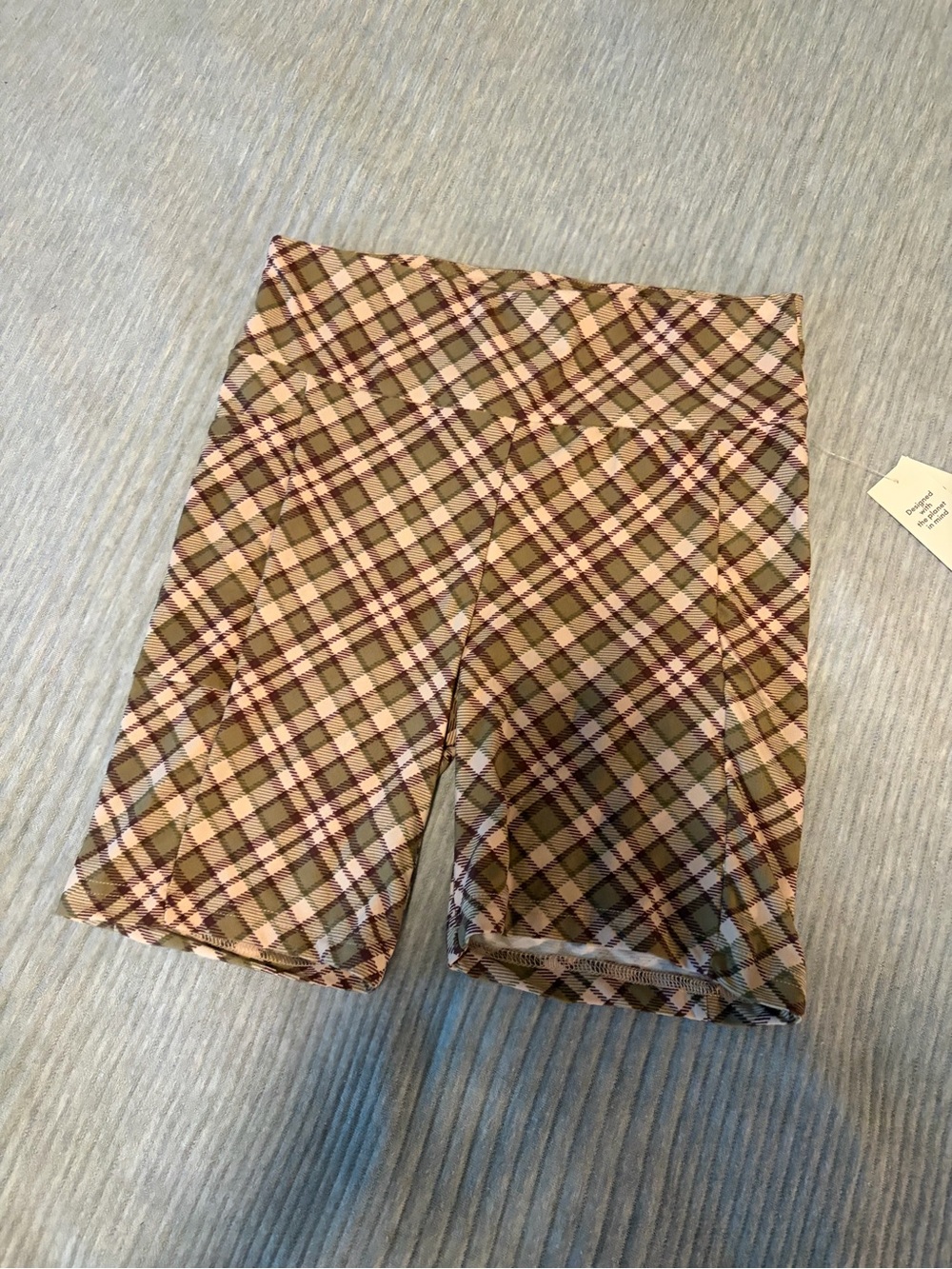 NWT Walmart No Boundaries Neutral Plaid Soft Knit Bike Shorts, Size Small/Medium